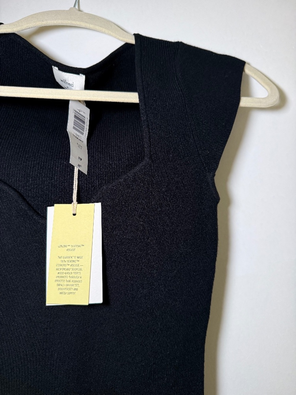 NWT - Aritzia knit cap sleeve top